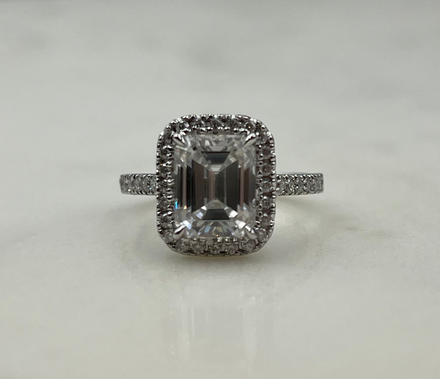 Belle Ring