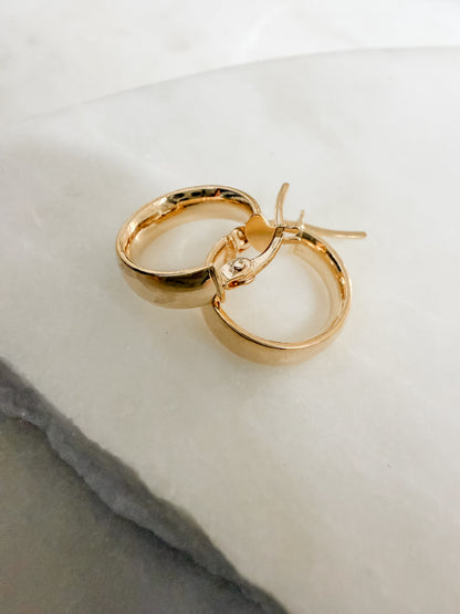 Essential Gold Hoops | 9kt Yellow Gold