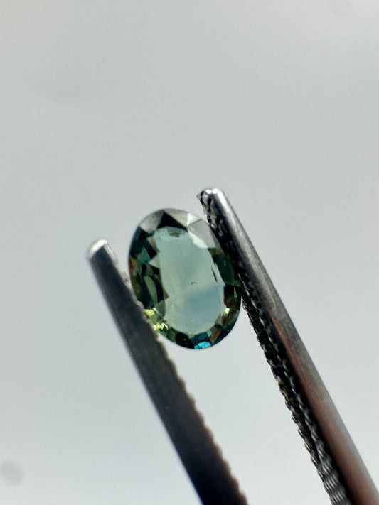 Oval Cut Sapphire 0.515ct