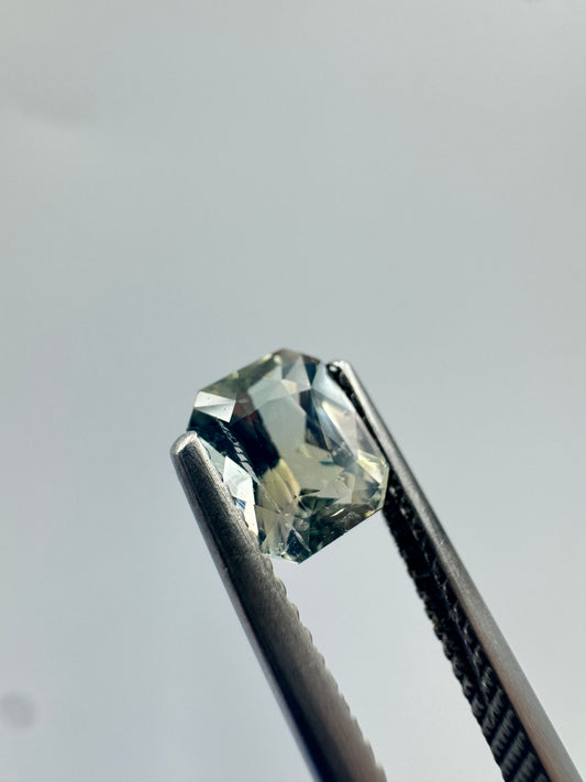 Rectangular Step Cut Sapphire 1.535ct