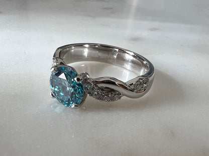 Holly Ring