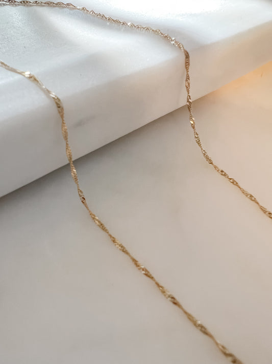 9kt Twisted Singapore