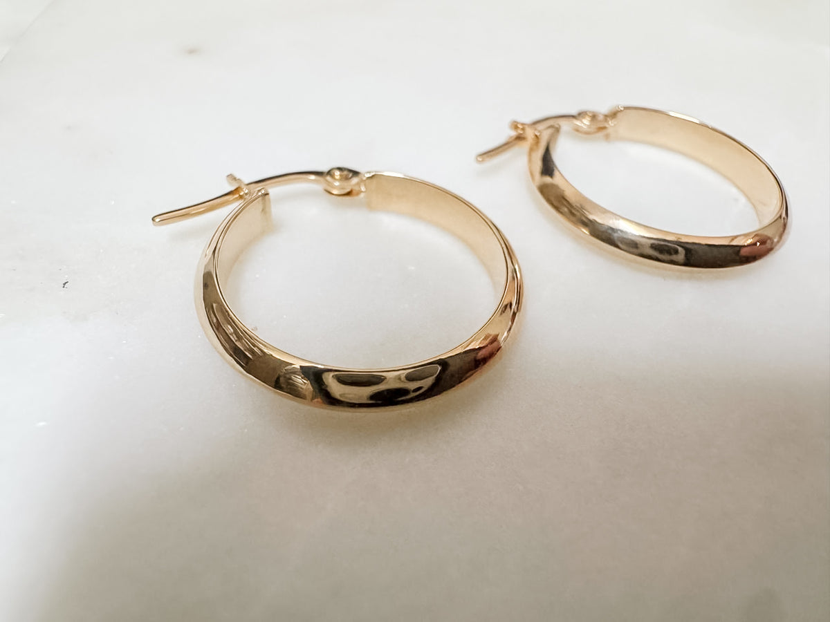Knifes Edge Hoops | 9kt Yellow Gold