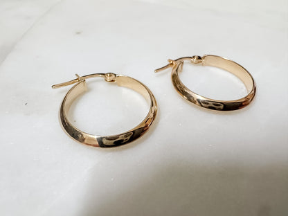 Knifes Edge Hoops | 9kt Yellow Gold