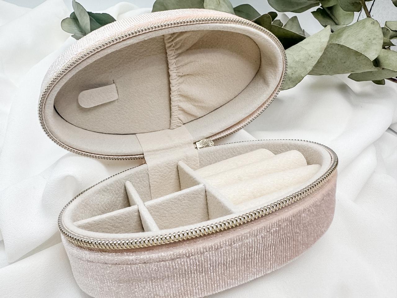 Pink jewellery storage box