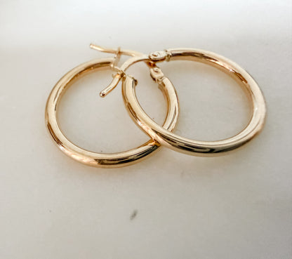 Medium Gold Hoops