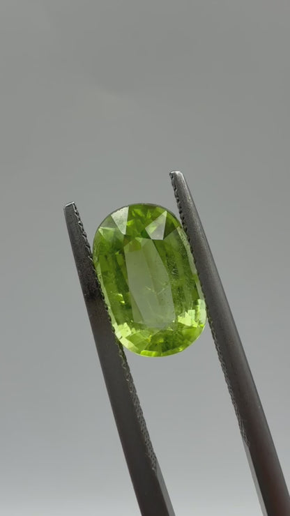 Cushion Cut Peridot 3.52ct