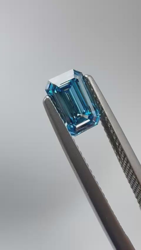 Blue diamond
